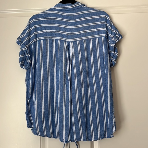 Linen/rayon blend top - Picture 2 of 2